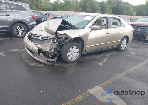 2004 Honda Accord 2.4 Lx from USA, damaged, VIN 1HGCM564X4A119295